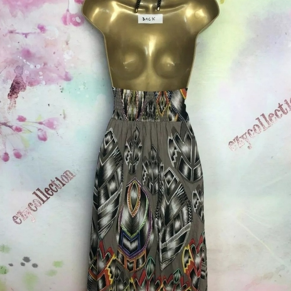 Dress - Picture 2 of 8